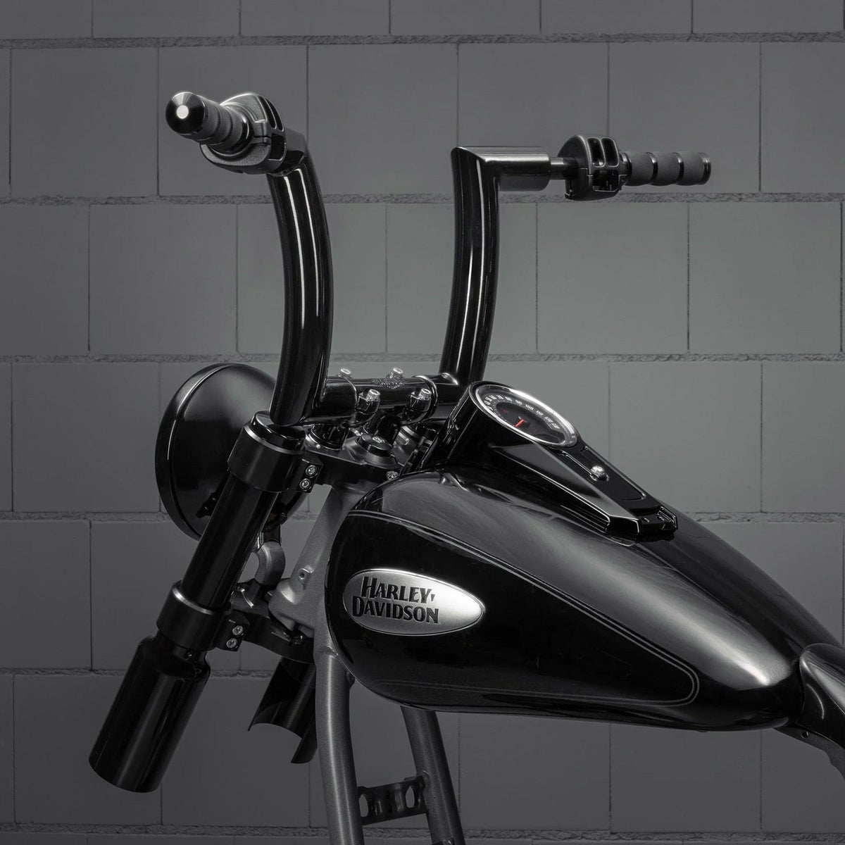 Killer Bull 配線済みハンドルバー 10インチ (ブラック)