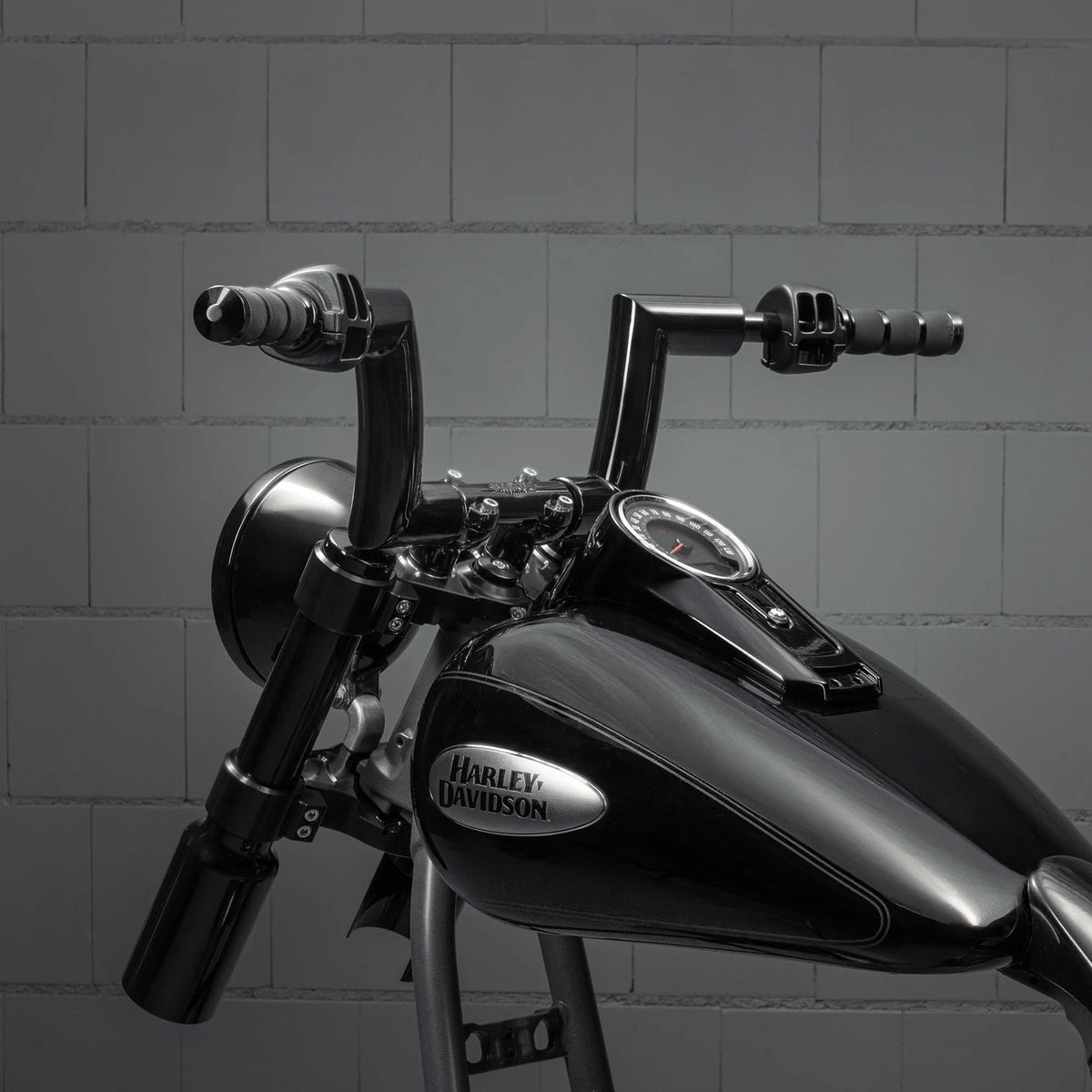  Killer Bull 配線済みハンドルバー 6インチ (ブラック) 1インチ径クランプ1