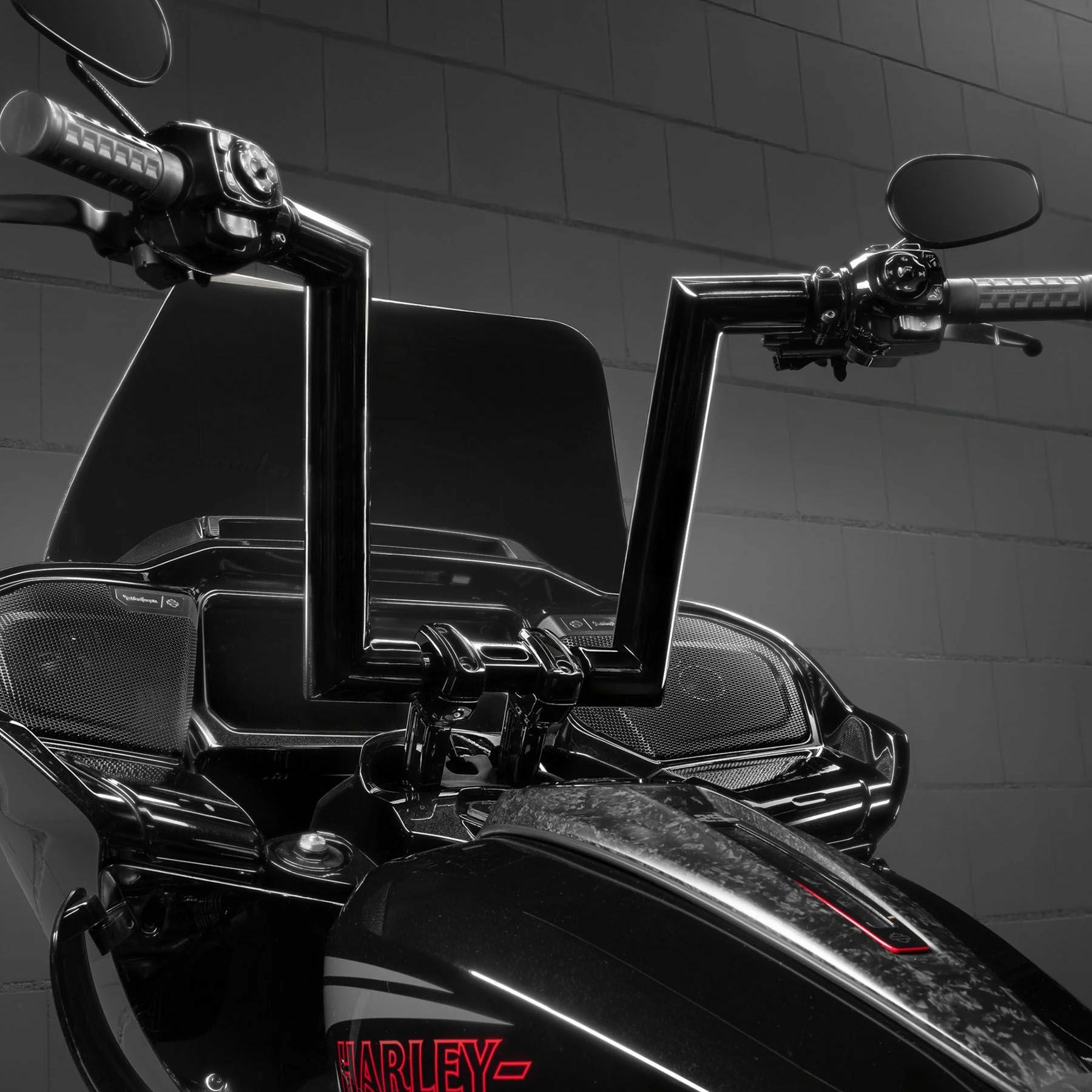 ハーレー NEWパーツ ハンドル＆ミラー 2025