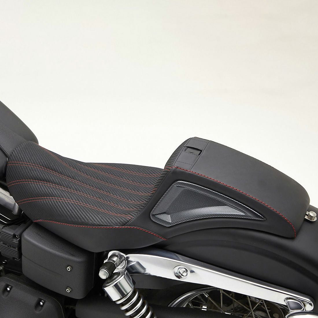 ガンスリンガー・サドル 2006～2017 ダイナ1