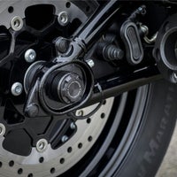 M8ソフテイル リアアクスルカバー