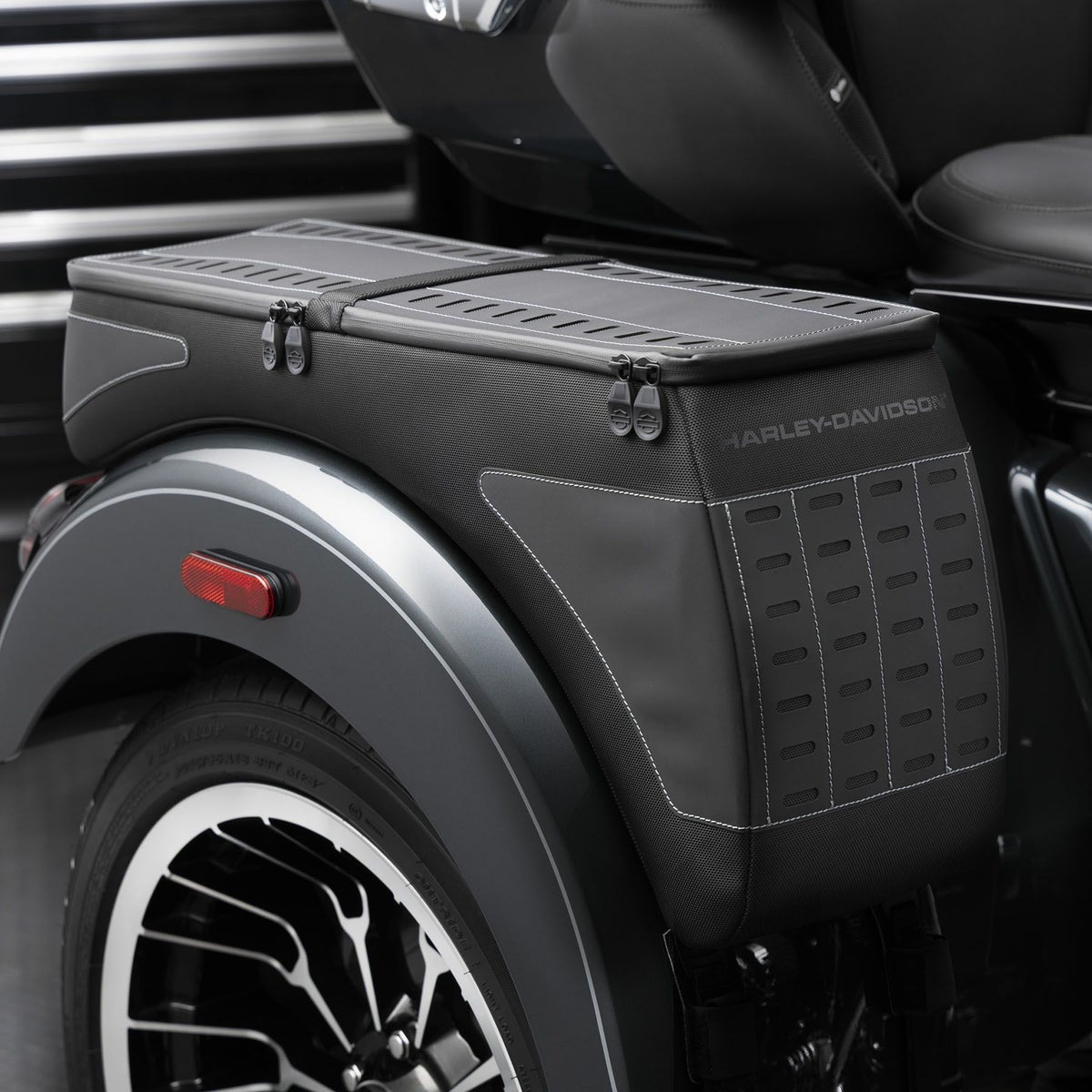 2026以降トライク Overwatch フェンダーバッグ