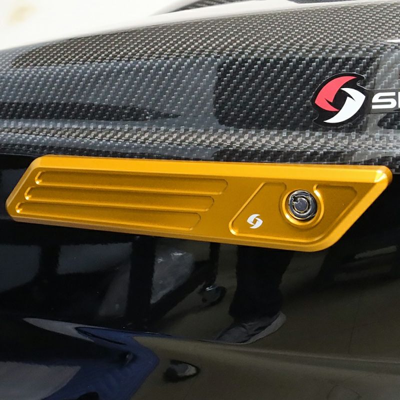 サドルバッグラッチカバー (ゴールド)