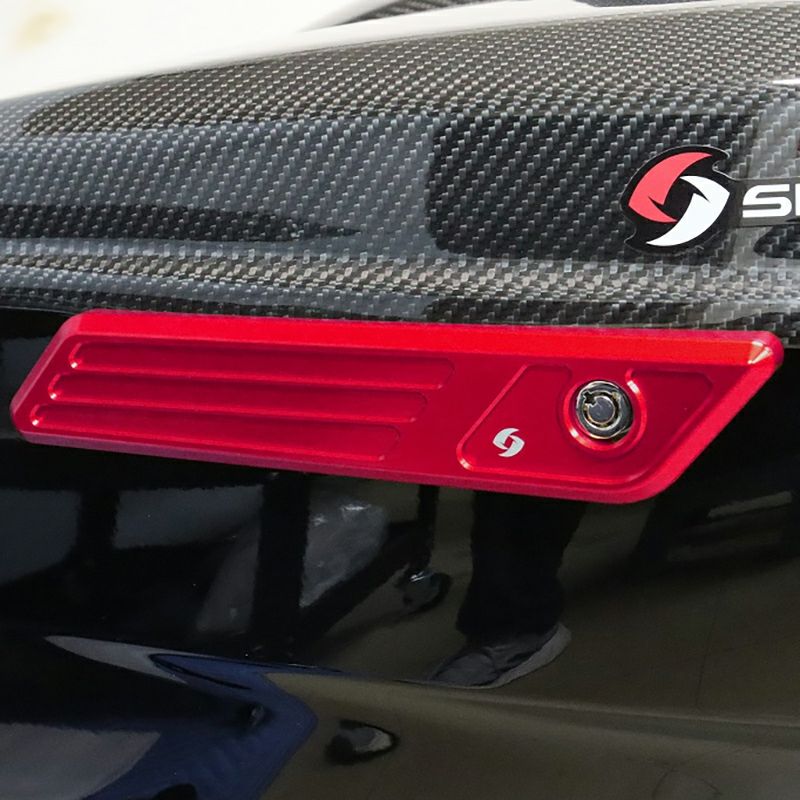 サドルバッグラッチカバー (レッド)