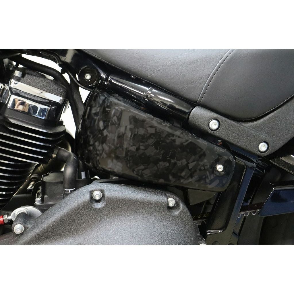 ドライカーボン・サイドカバー (フォージド/艶消し)1