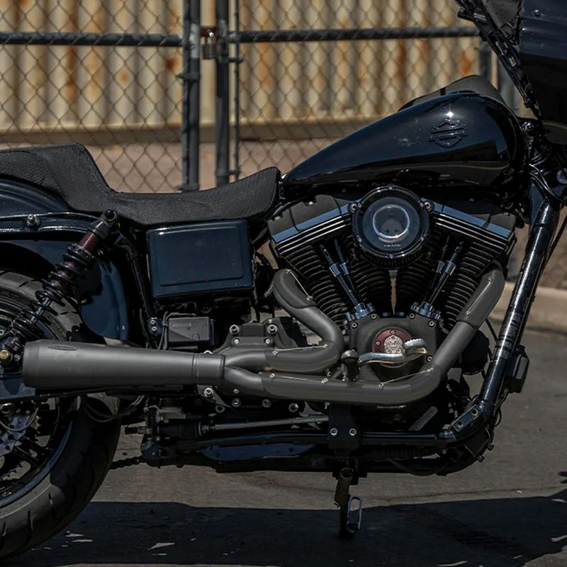 アサルト 2-1フルエキゾーストマフラー (ブラック)