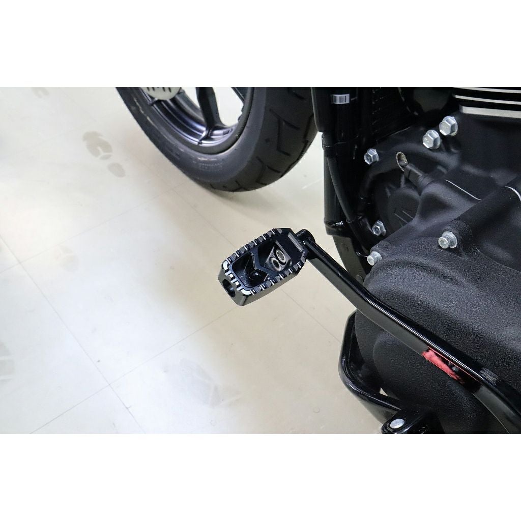 スピードラ ハーレー アルミ削り出しシフトペグ 角型 (ブラック)2