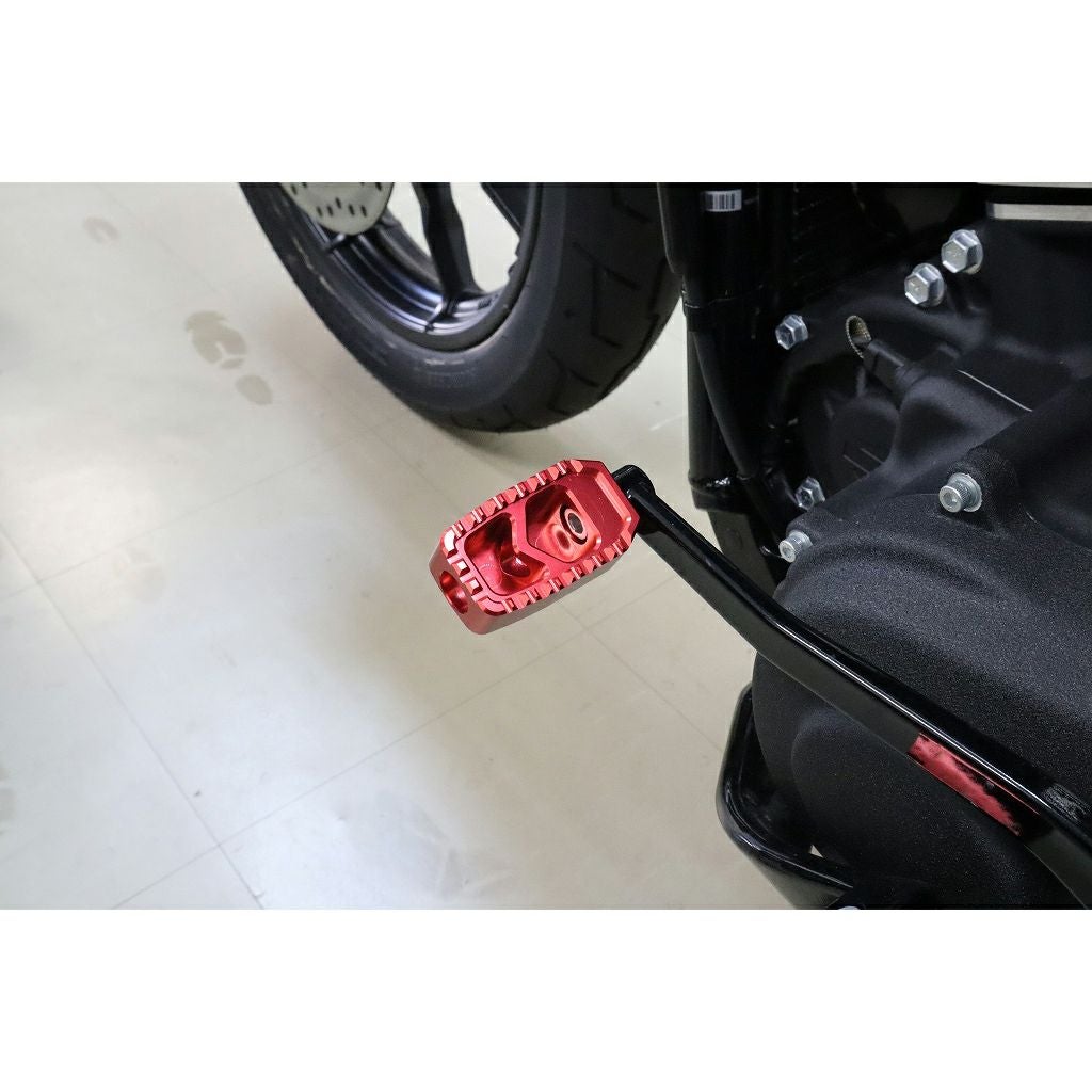 スピードラ ハーレー アルミ削り出しシフトペグ 角型 (レッド)2