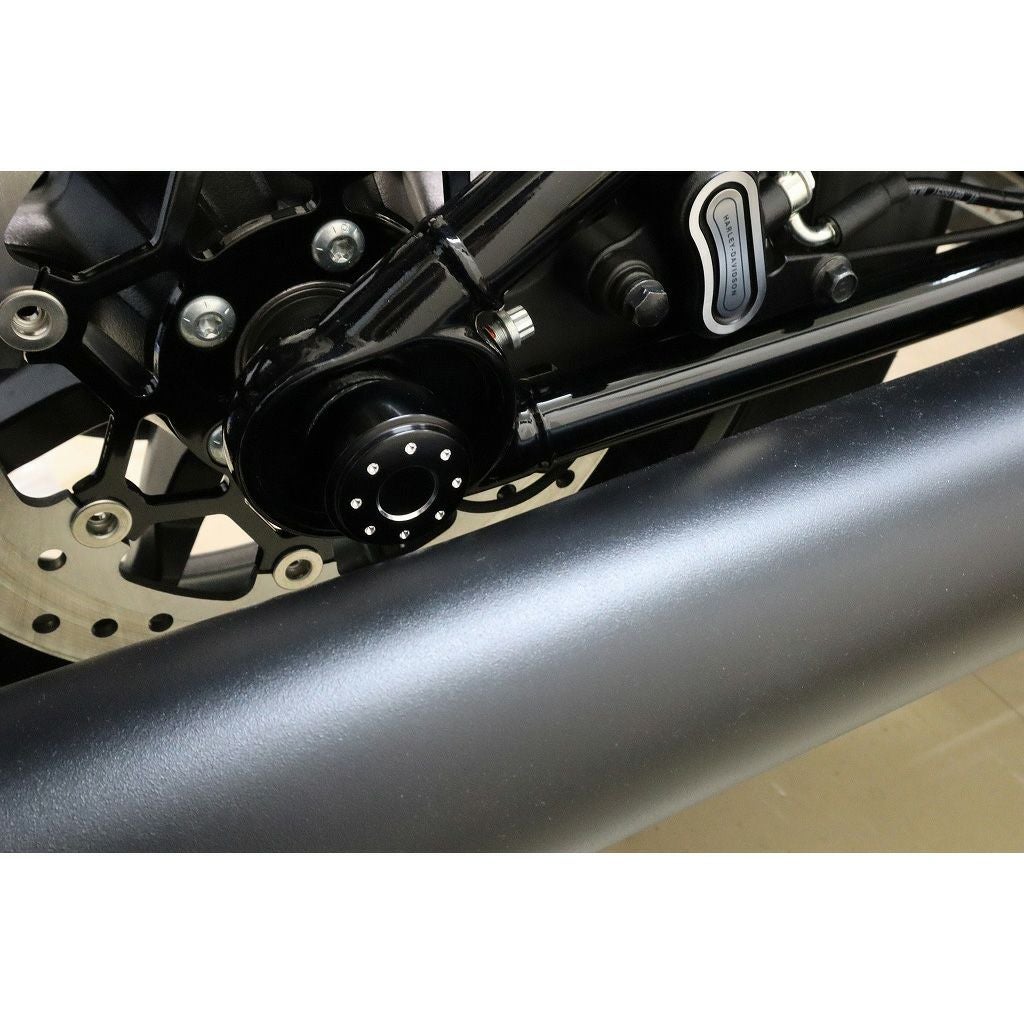 スピードラ M8ソフテイル リアアクスルカバー (コントラスト)2