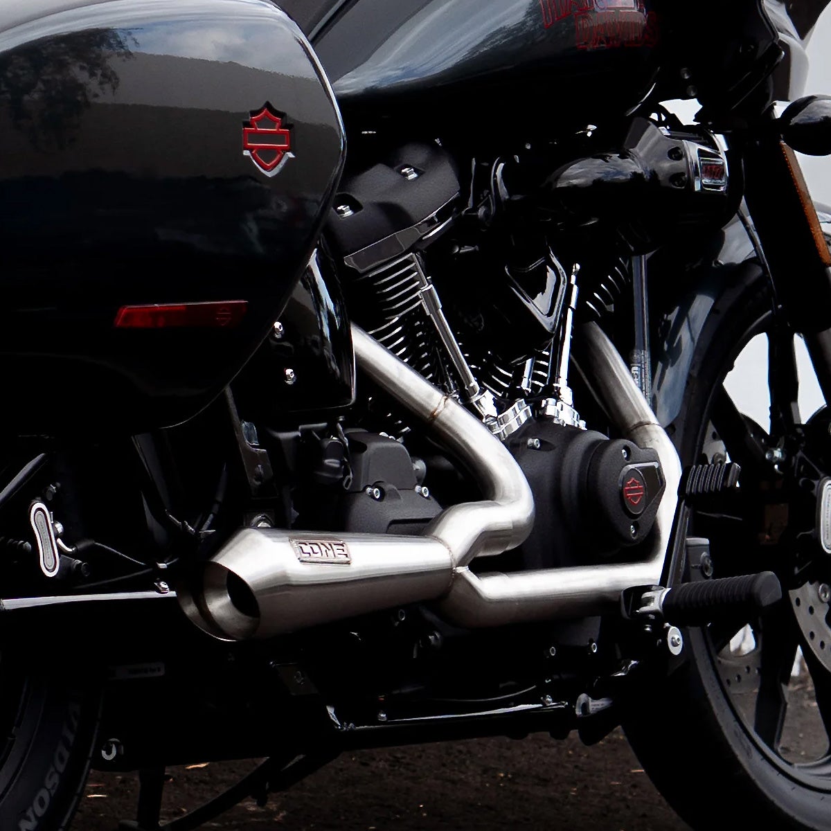 Cone Sweeper 2-1フルエキゾーストマフラー (ステンレス)1