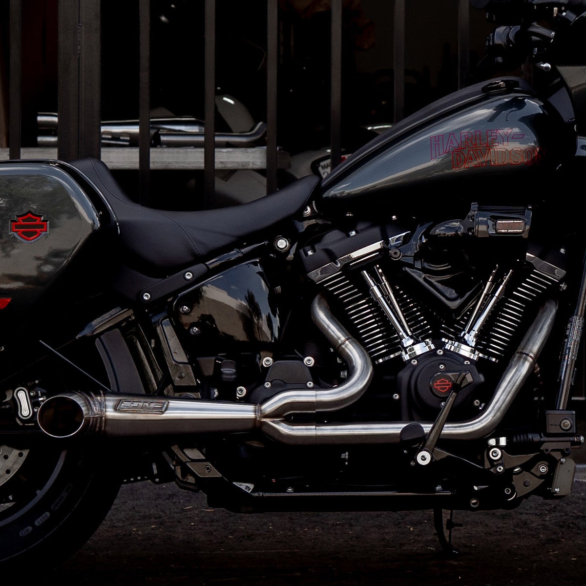 Turnout 2-1フルエキゾーストマフラー (ステンレス)1