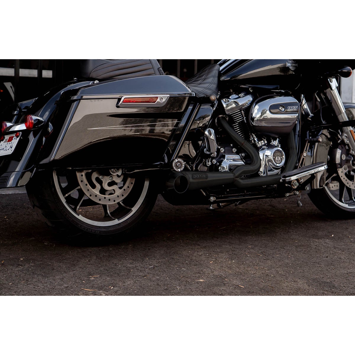 Turnout 2-1フルエキゾーストマフラー (ブラック)3