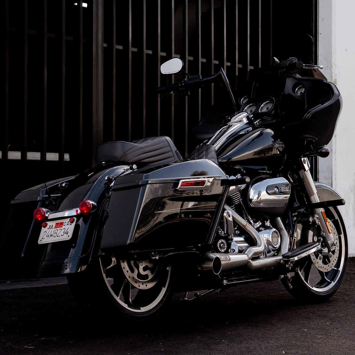 urnout 2-1フルエキゾーストマフラー (ステンレス)3