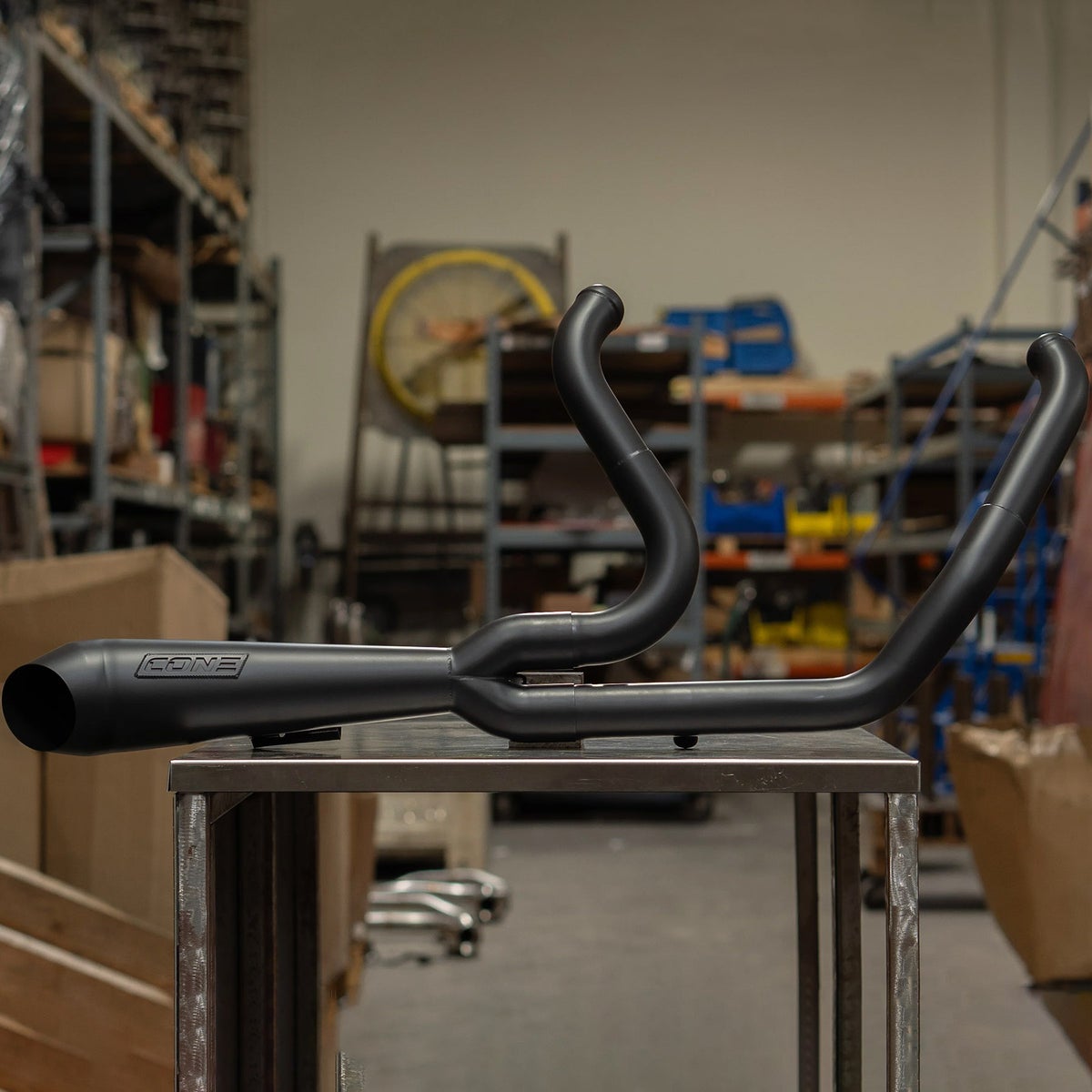 Breakaway 2-1フルエキゾーストマフラー (ブラック)