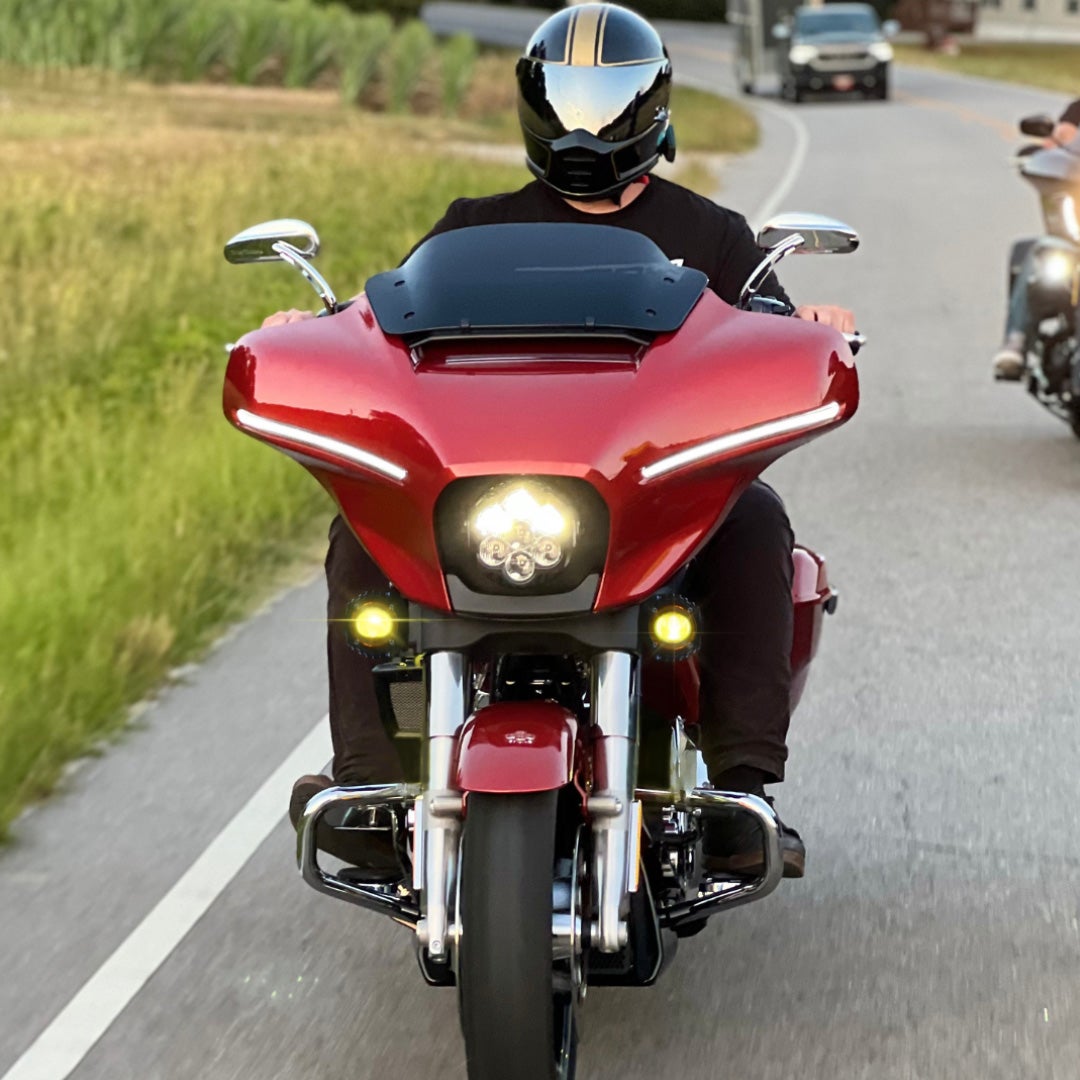 Shark Demon フォグライト用 ウィンドデフレクターマウント2