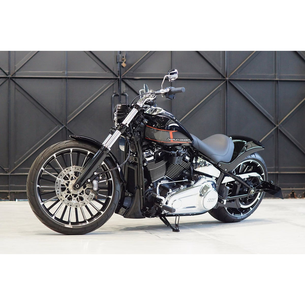 2025以降ソフテイル フロントハーフスポイラー4