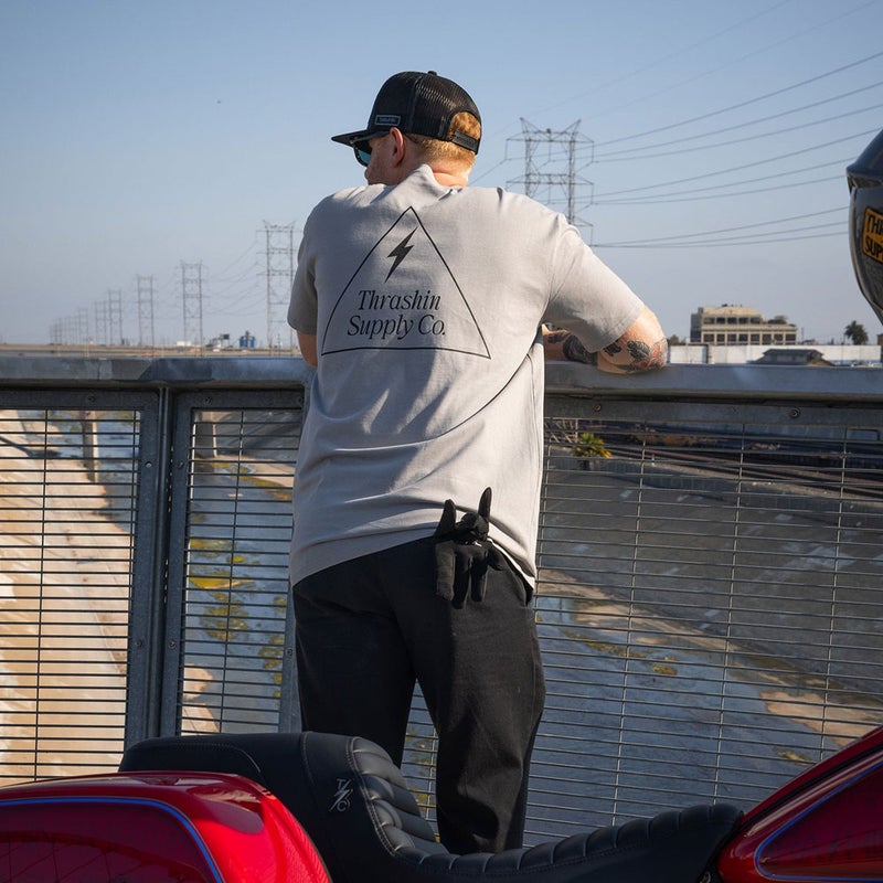 Thrashin Supply Pulse Tシャツ グレー 1