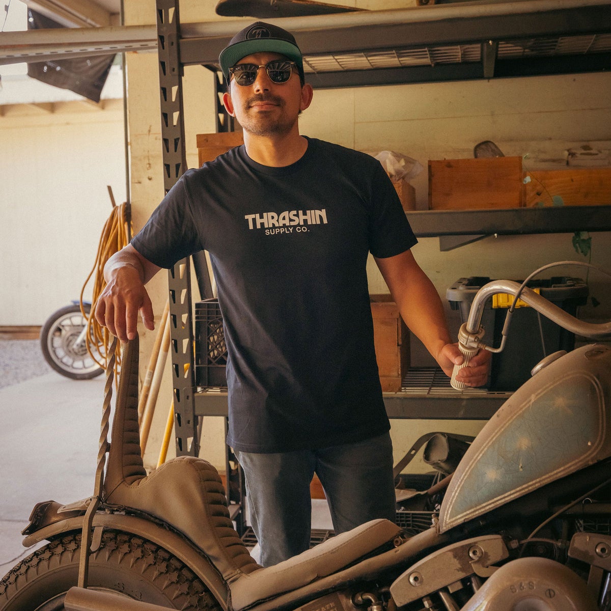  Thrashin Supply Meter Tシャツ ブラック 3