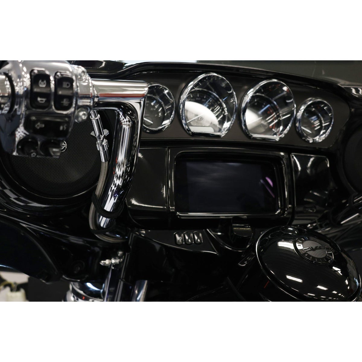 2024以降ロードグライド 18インチハンドル用 EZインストールキット (クローム)3