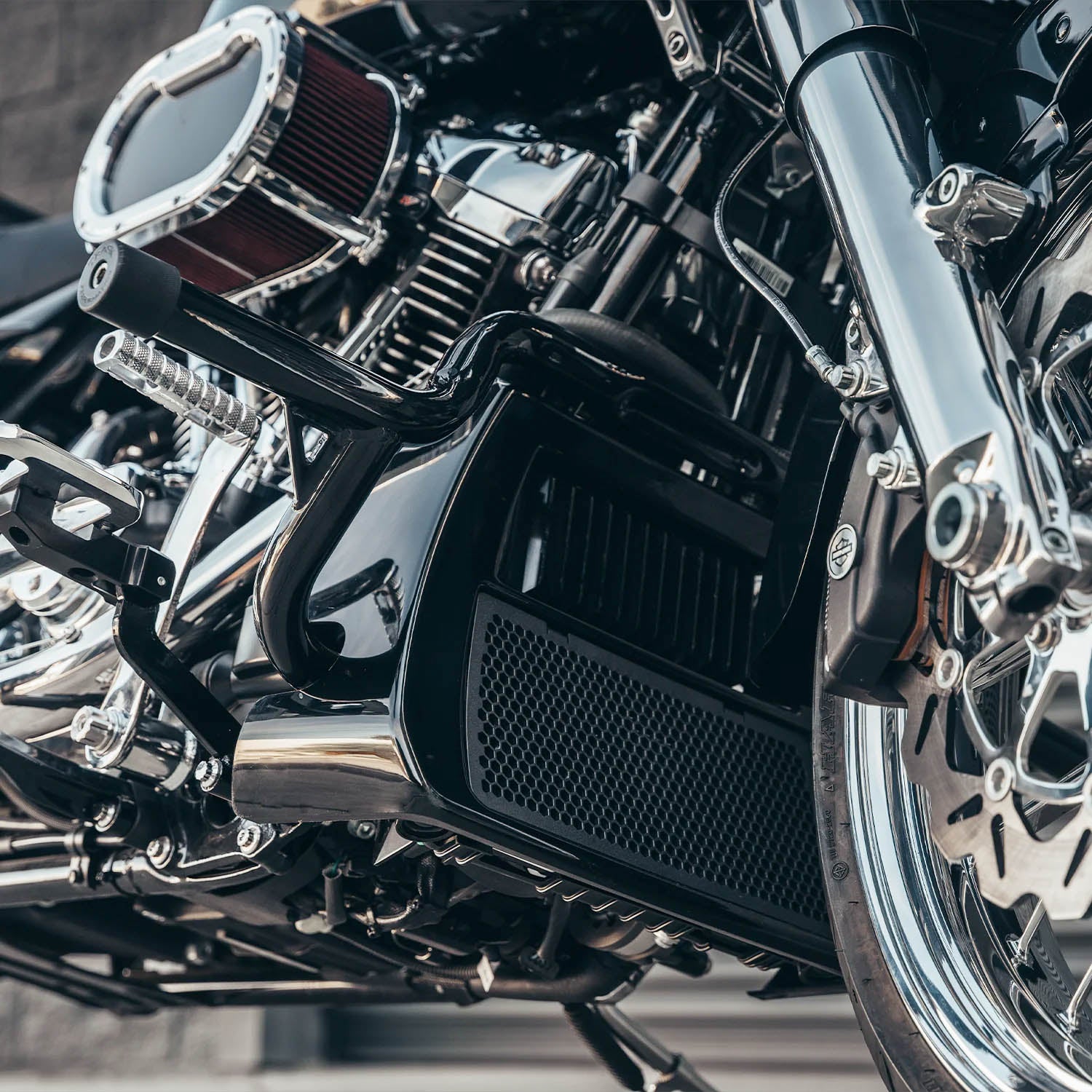SANTORO FABWORX クラッシュバー ブラック ライト付き 2024 FLTRX