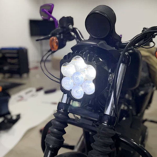 ハーレー スポーツスター LEDヘッドライト　ブラック ハーレー Sportster S NRSスタイル LEDヘッドライトキット(グロス
