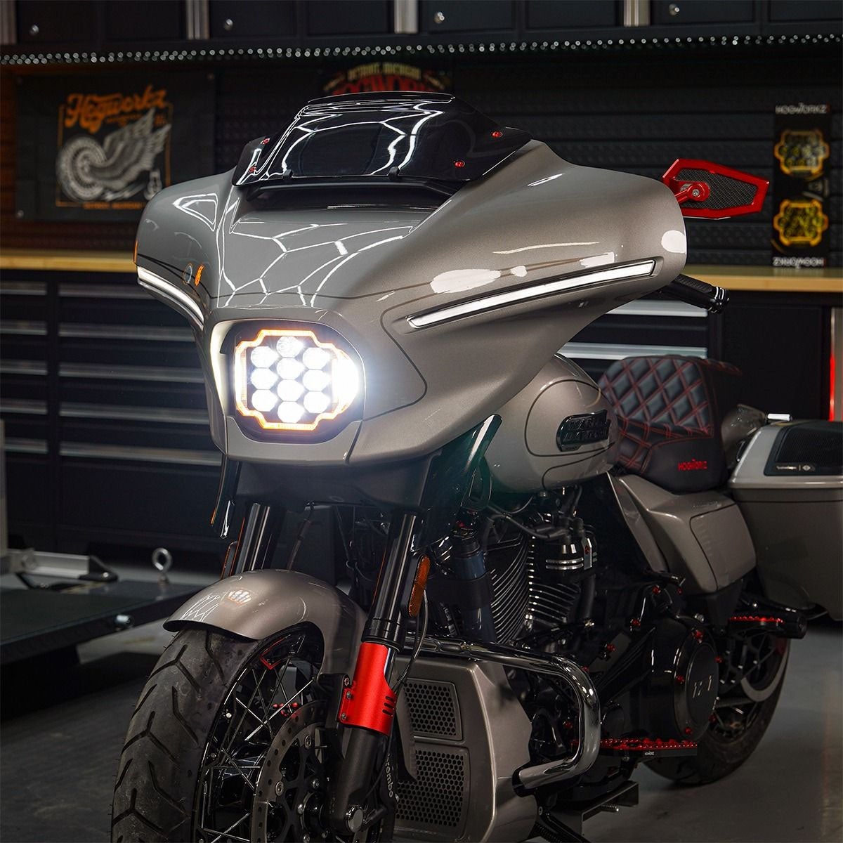 2024以降 FLHXモデル Silvertooth Performance LEDヘッドライト HOGWORKZ ホグワークズ 3