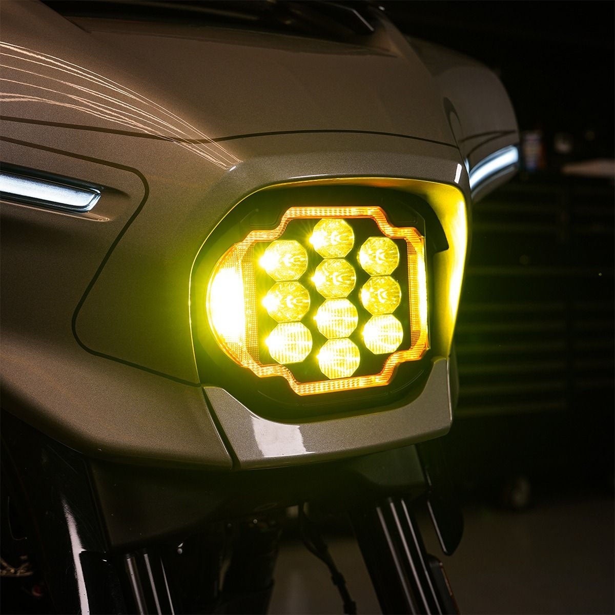 2024以降 FLHXモデル Goldtooth Performance LEDヘッドライト HOGWORKZ ホグワークズ 3