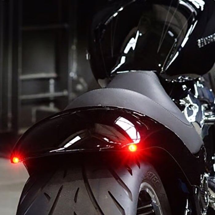 ブレイクアウト ショートリアフェンダー/シートセット (ビビッドブラック)