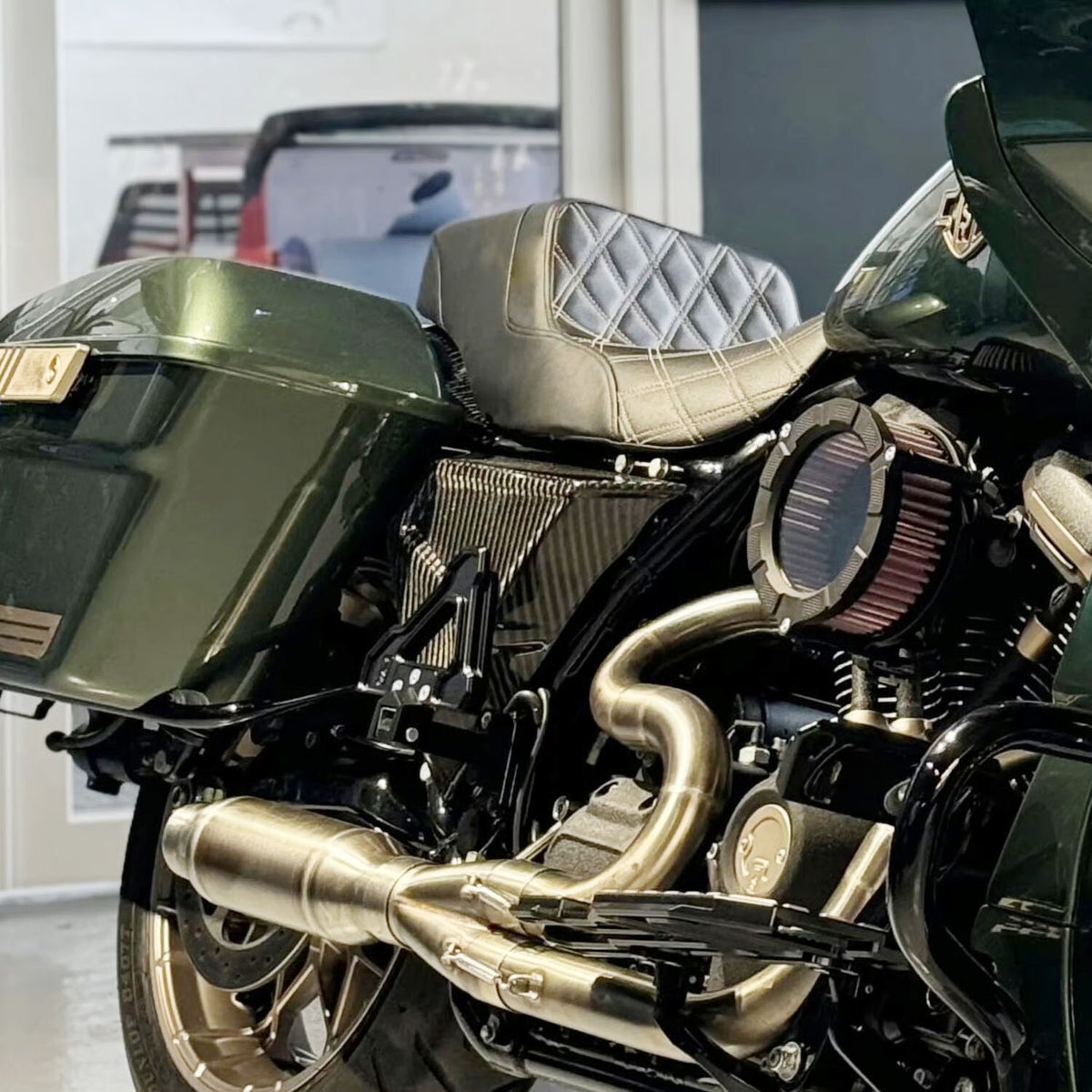 2014～2024 ツーリング FXRスタイル カーボンサイドカバー 綾織りカーボン 2