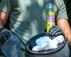  Muc-Off ヘルメットケアキット 2