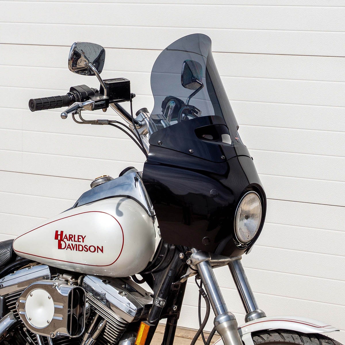 ロードウォリアー・フェアリング用 15インチ Flareウィンドシールド (ダークスモーク)