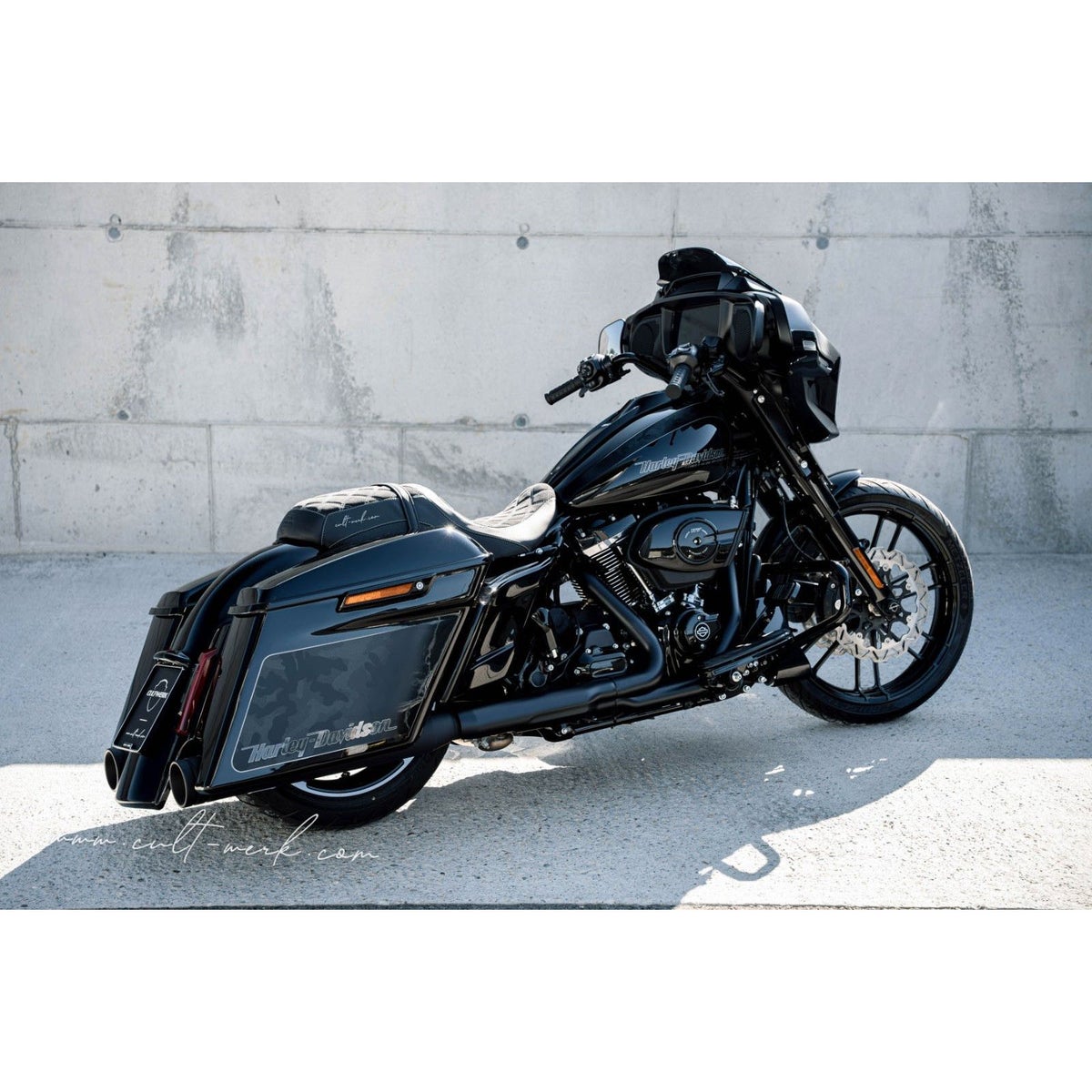 Custom V1 21インチ・フロントフェンダー (グロスブラック)4