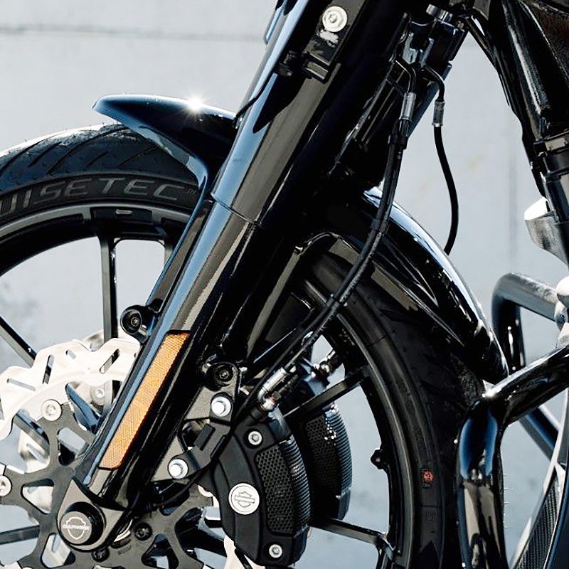 Custom V1 19インチ・フロントフェンダー (グロスブラック)