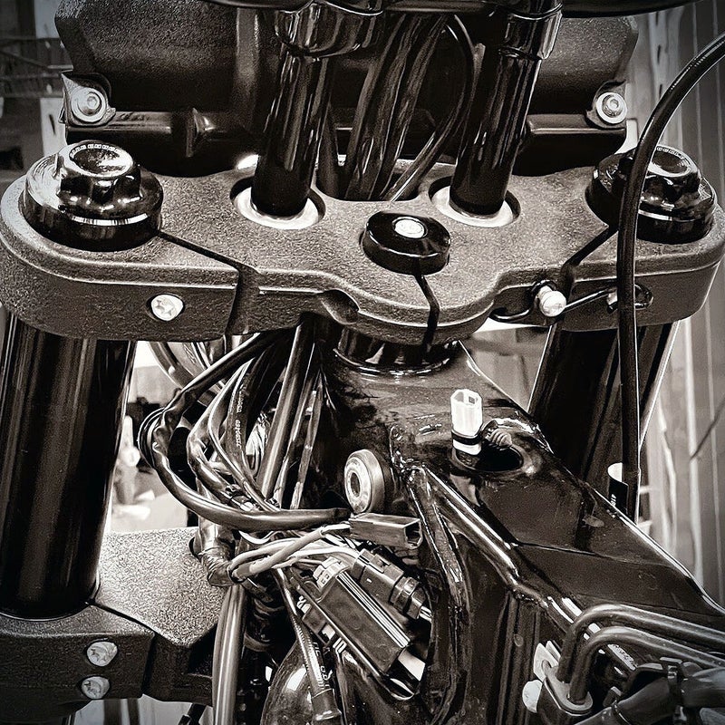 FXLRS/T フロントサスペンション リフトキット 2インチ Bare Knuckle Performance