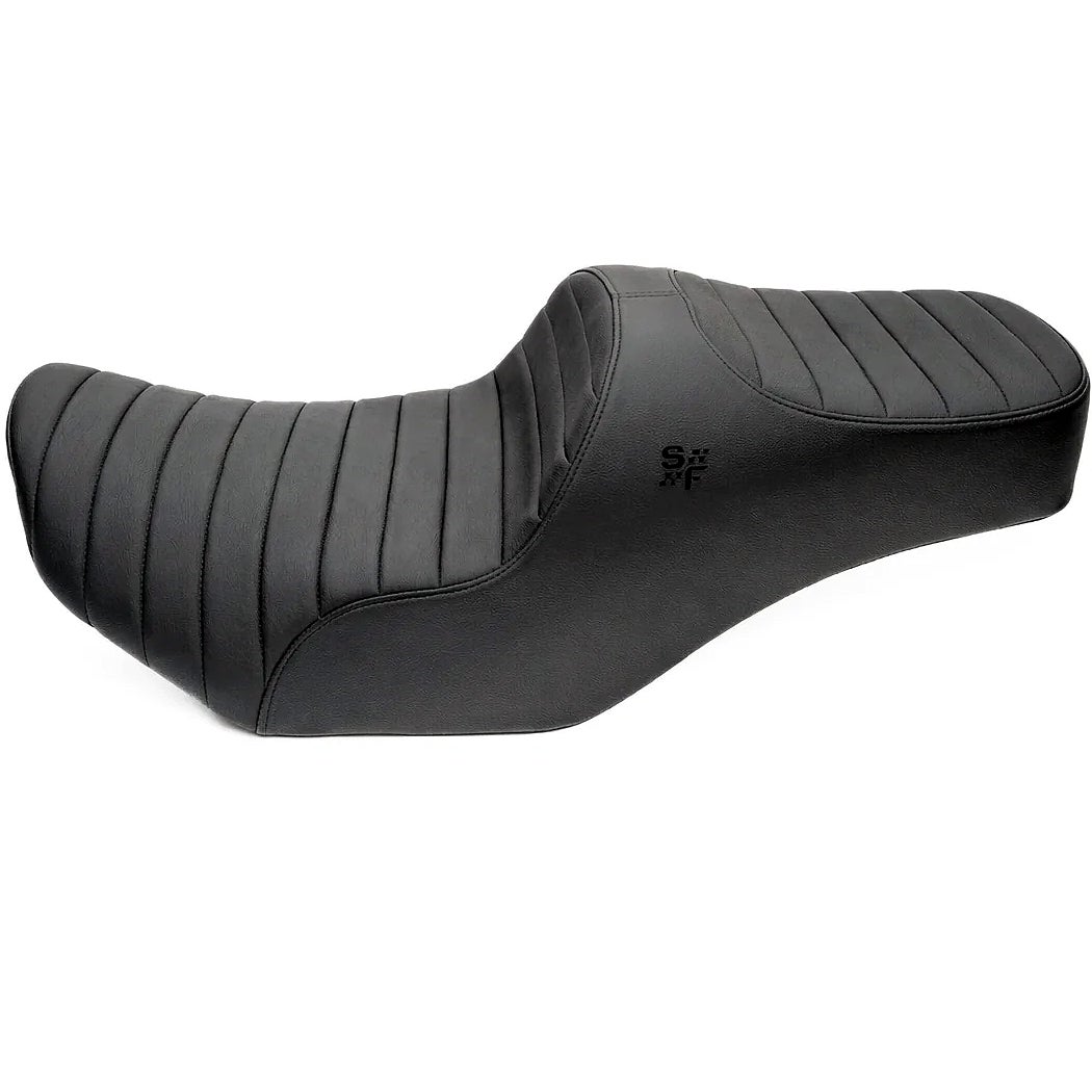 Chariot タック＆ロールシート (ブラックロゴ)