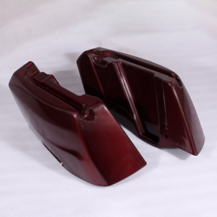 ドライカーボン・サドルバッグボトム (レッド/艶消し)1