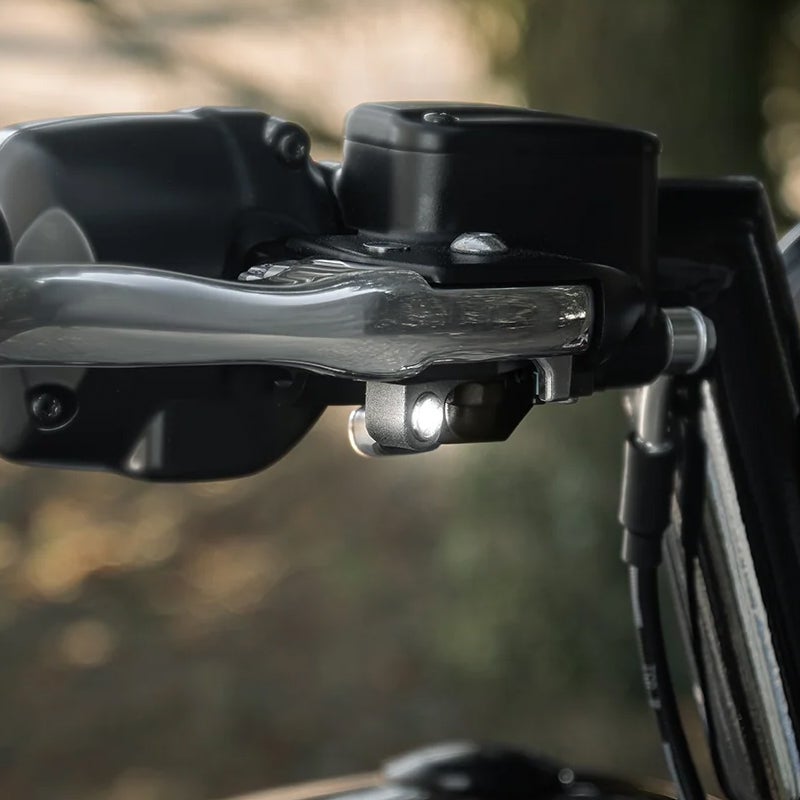 2025以降ソフテイル用 LEDフロントウィンカー (兼ドライビングライト)