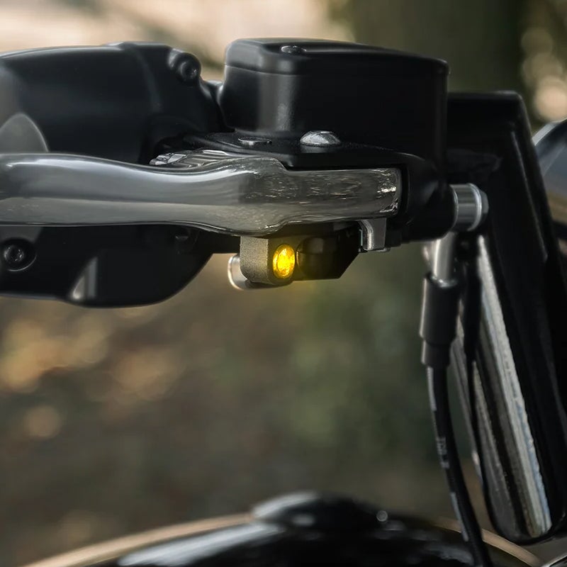 2025以降ソフテイル用 LEDフロントウィンカー