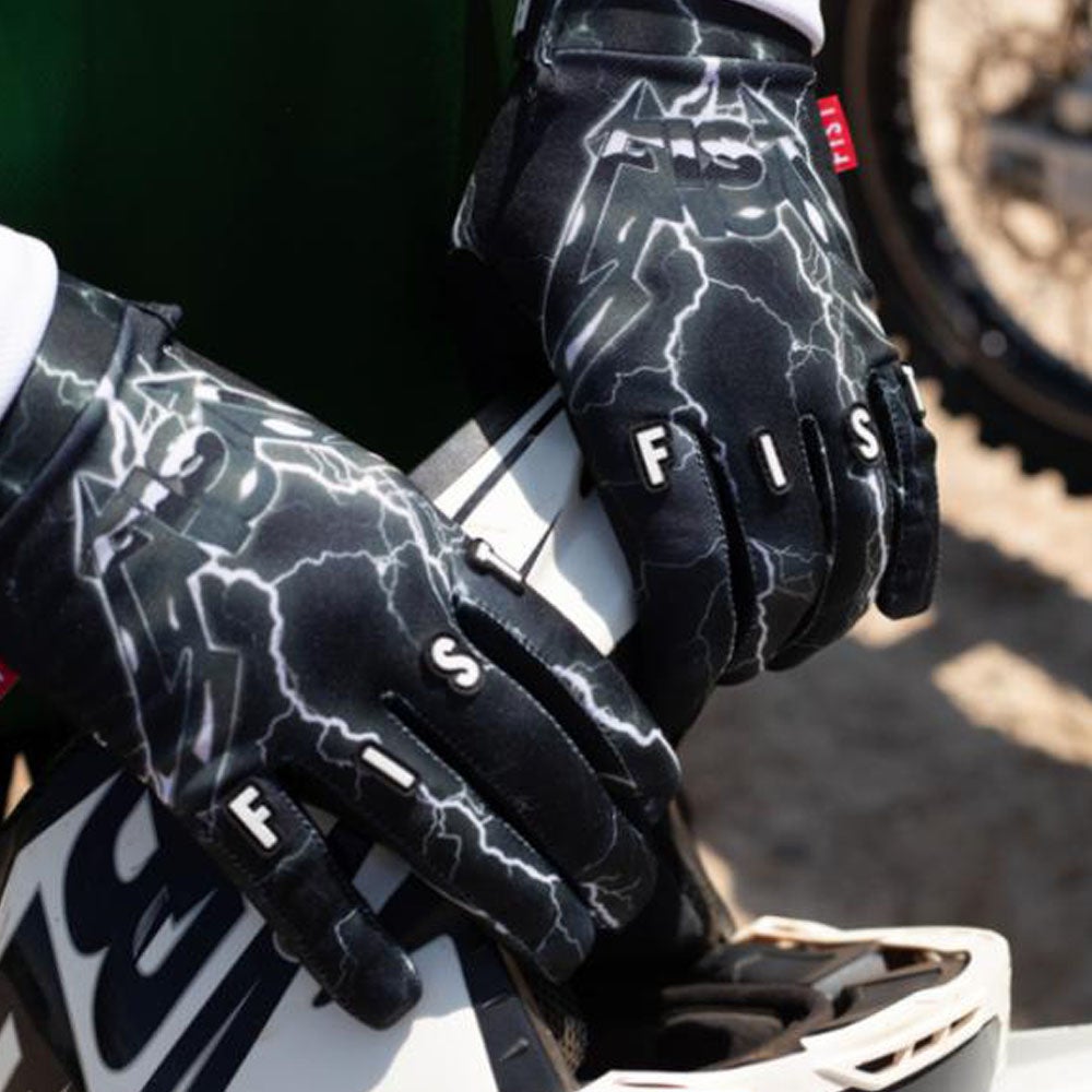 Strapped ブラッディー ブレーカー ライトニング グローブ FIST HANDWEAR1