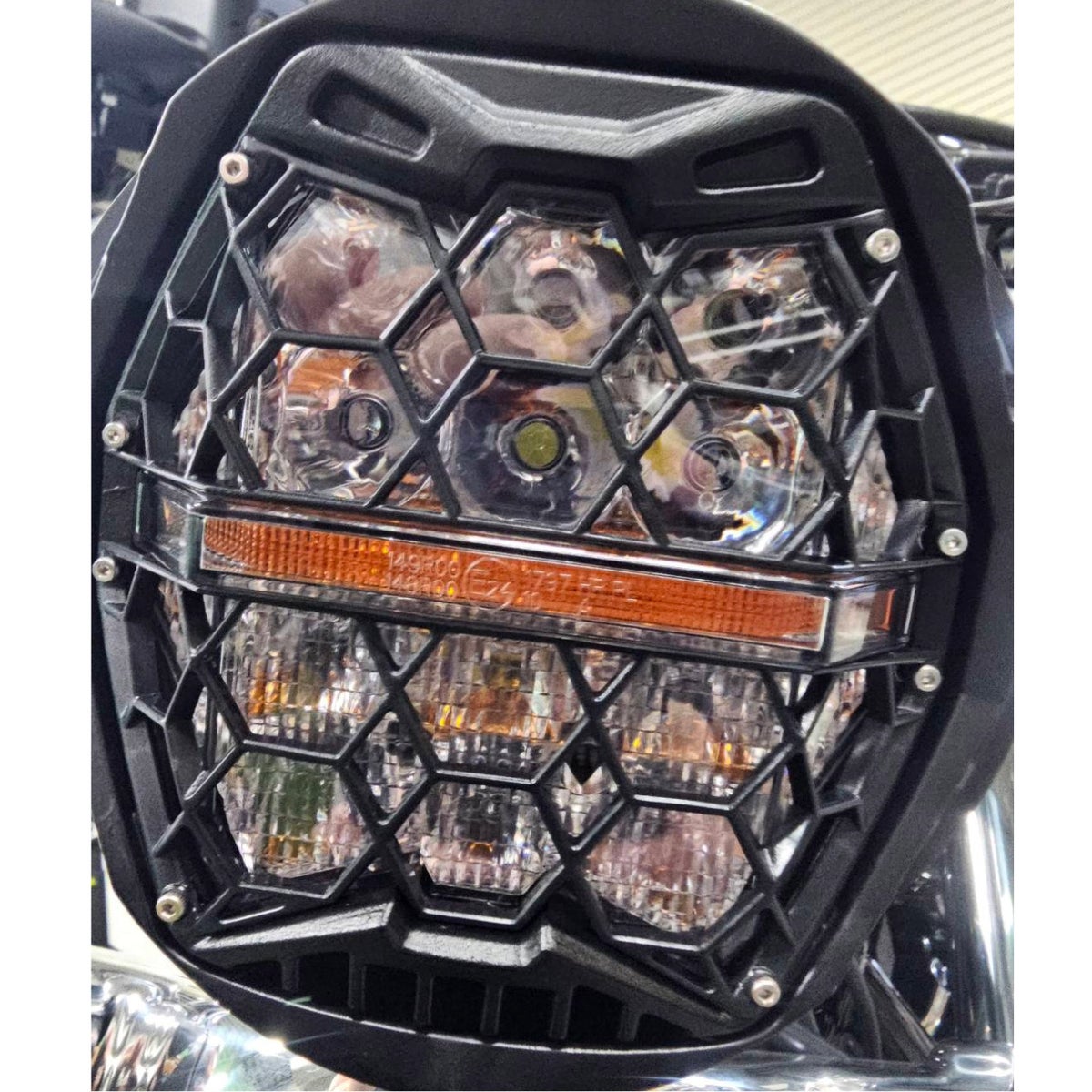  KILLER CUSTOM ハニカムデザイン 5.75インチ LEDヘッドライト .10