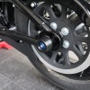 M8ソフテイル リアアクスルスライダー (ブルー)