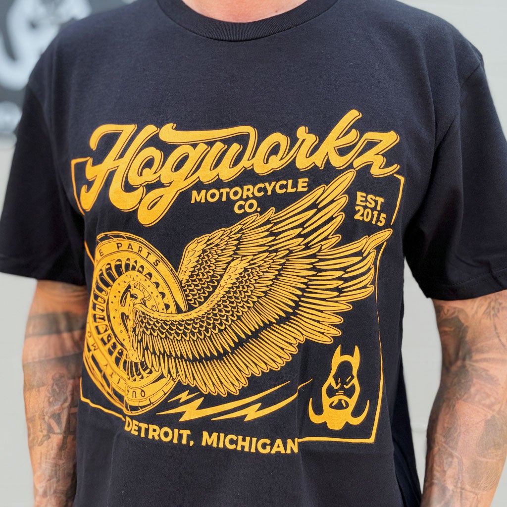 Wheels Up Tシャツ