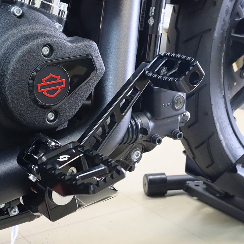 M8 ソフテイル リアブレーキレバーキットV2 Aタイプ (ブラック
