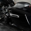 サドルバッグラッチカバー カーボンインレイ (シルバー)1