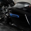 サドルバッグラッチカバー カーボンインレイ (ブルー)1