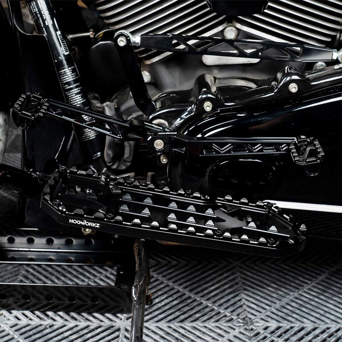 Performance MX フロアボード&フットコントロールキット (ブラック)1