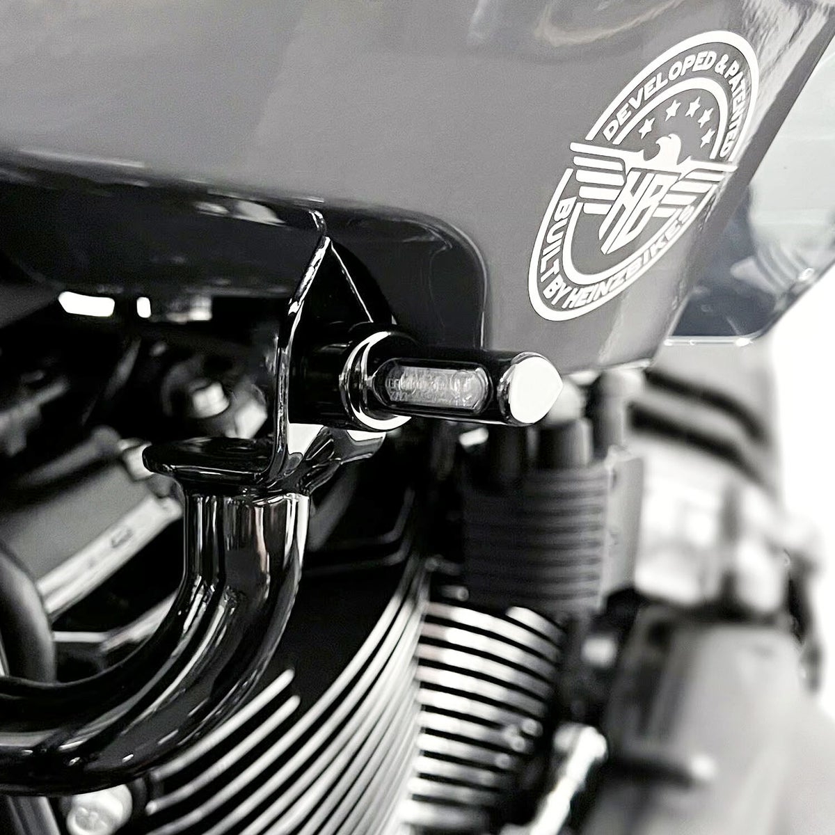 FXLRST　ST マイクロ フロントウィンカー シングル グロスブラック ハインツバイク 2