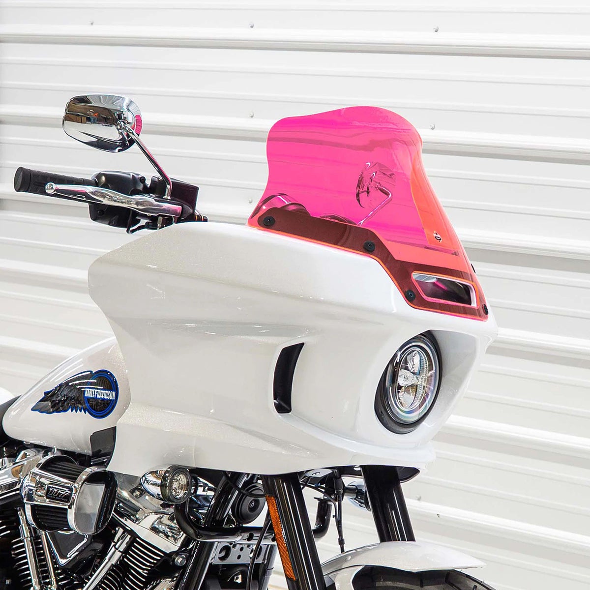 ローライダーST フレア・ウィンドシールド 8インチ (ピンクアイス)1