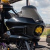 ローライダーST カーボンファイバー・フレアウィンドシールド 8インチ2