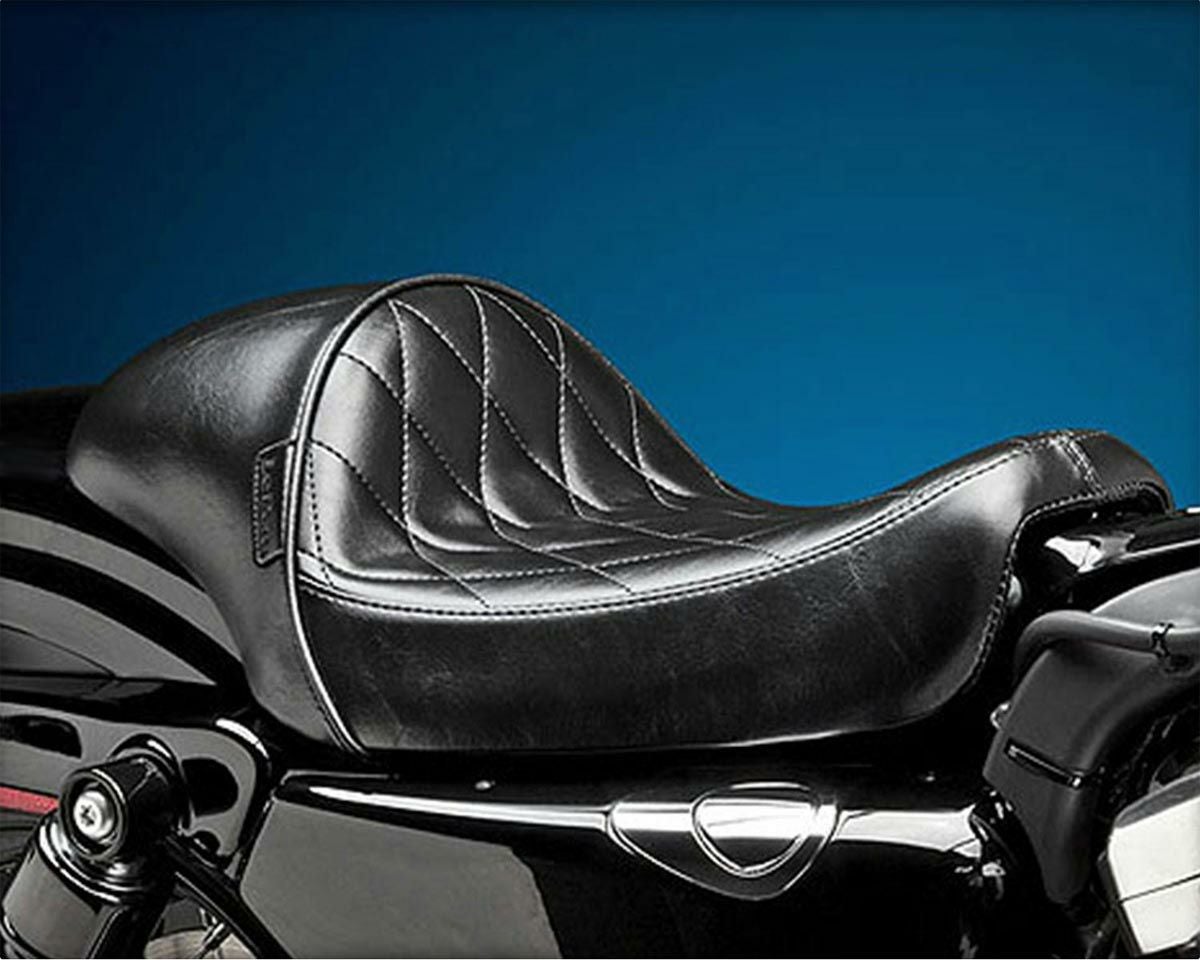 スポーツスター ラペラ(Lepera)シート｜ハーレーカスタムパーツ専門店